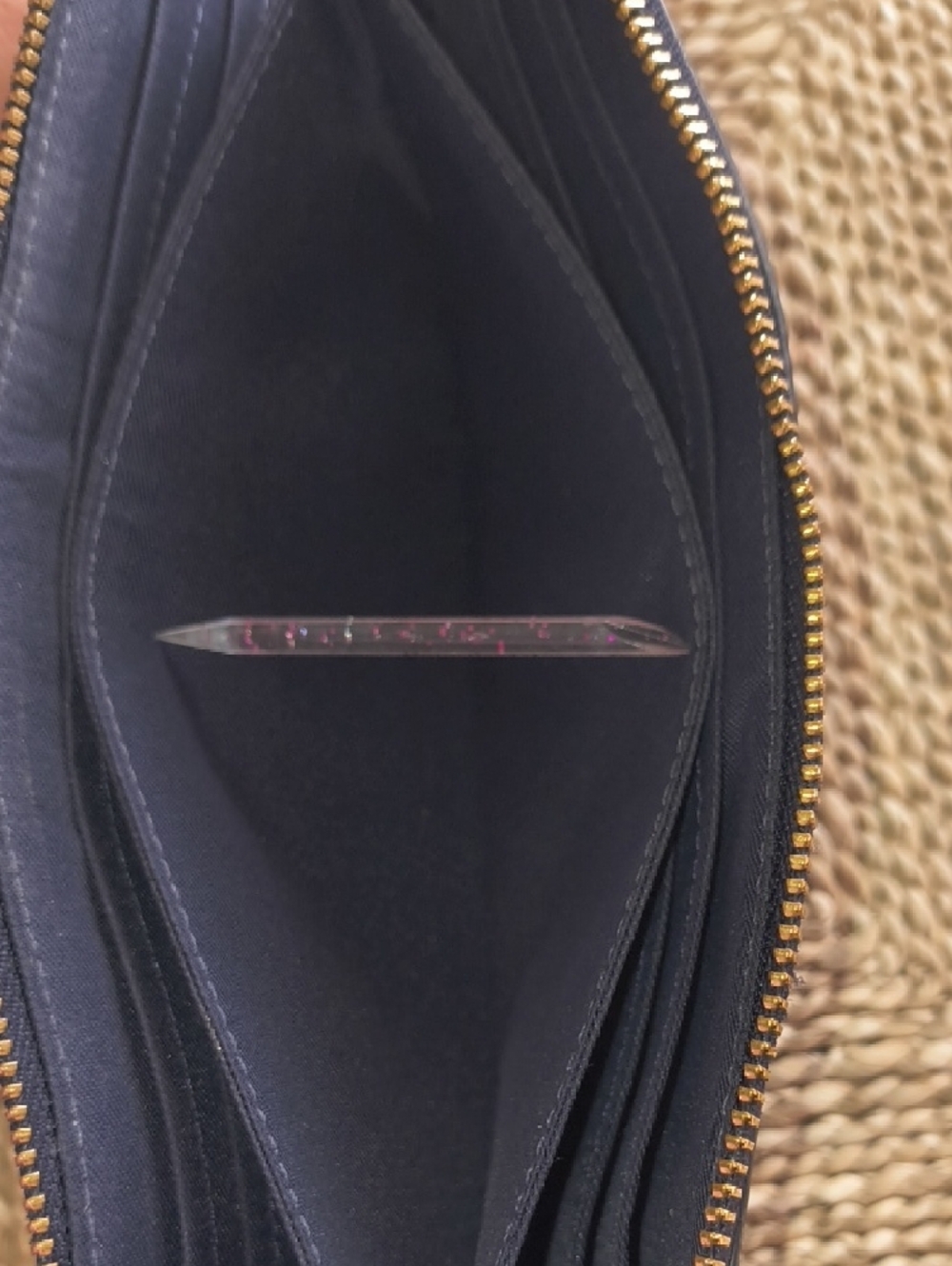 Coach Navy Blue Leather Wristlet (LARGE SIZE) with Gold Hardware Coach New York - Picture 12 of 12